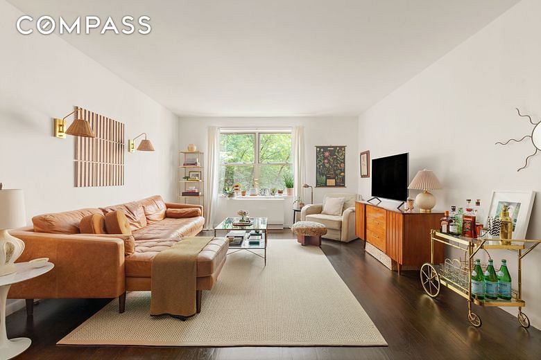 736 West 187th Street #305