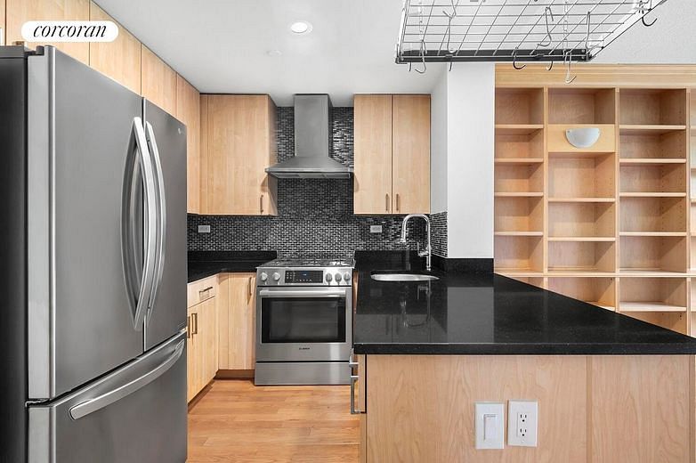 736 West 187th Street #507