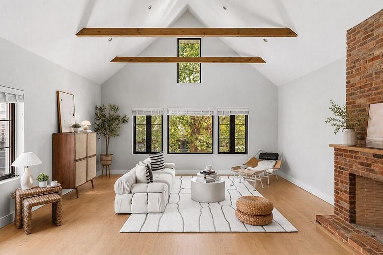 738 East 23rd Street