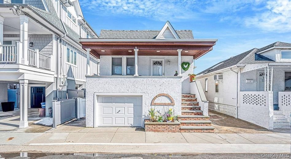 74 Brookline Avenue