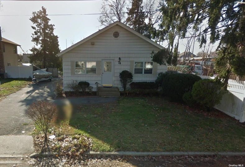 Image 1 of 1 for 74 E Cedar Street in Long Island, Massapequa, NY, 11758