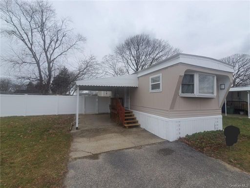 Image 1 of 21 for 74 Revere Drive in Long Island, Bohemia, NY, 11716