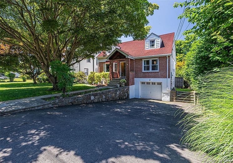 74 Tamarack Road