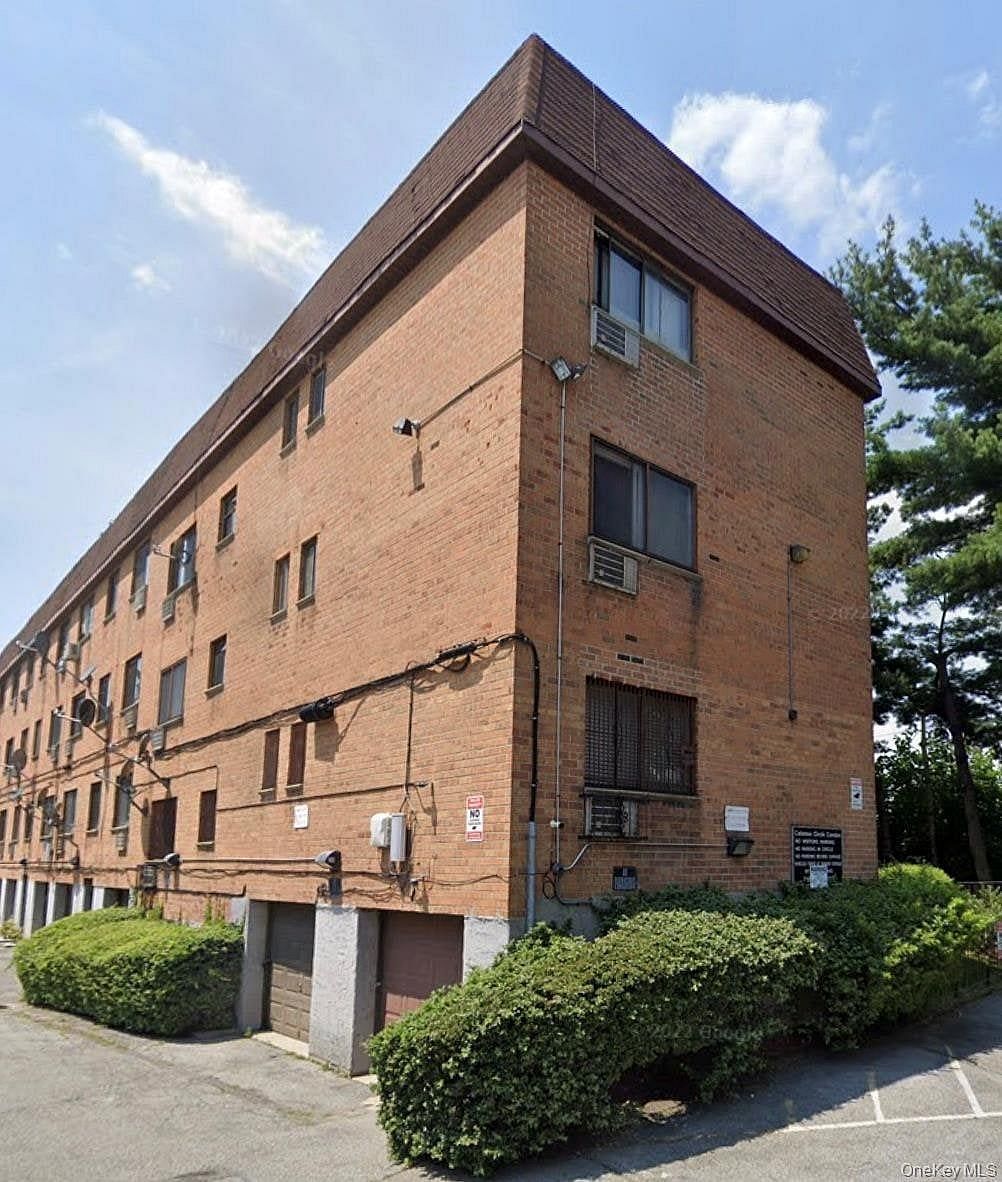 Image 1 of 24 for 7449 Calamus Avenue #51 in Queens, New York, NY, 11373