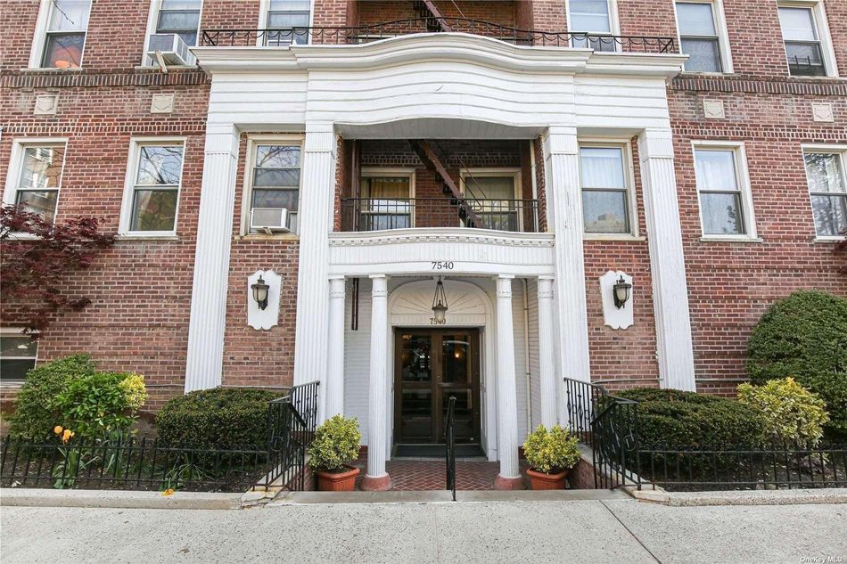 Image 1 of 17 for 75-40 Austin Street #6AR in Queens, Forest Hills, NY, 11375