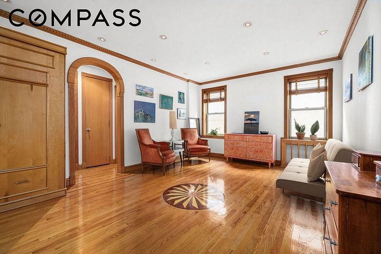 75 Bank Street #4B