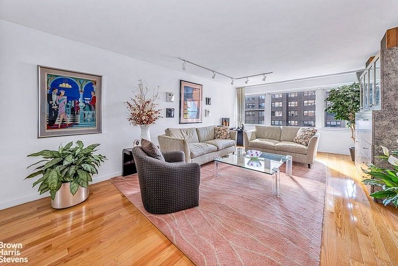 75 East End Avenue #9H