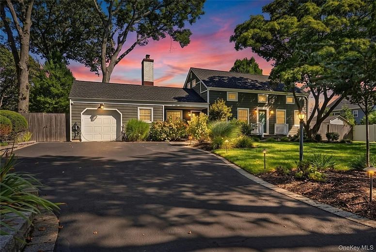 75 Eatons Neck Road