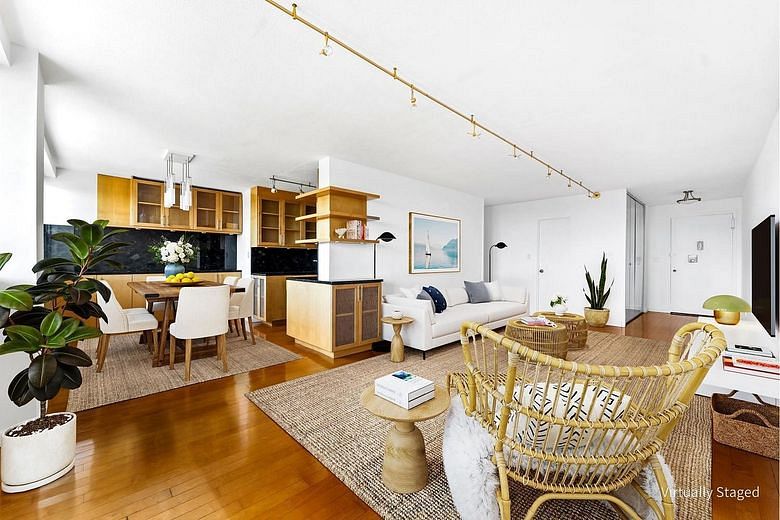 75 Henry Street #28H