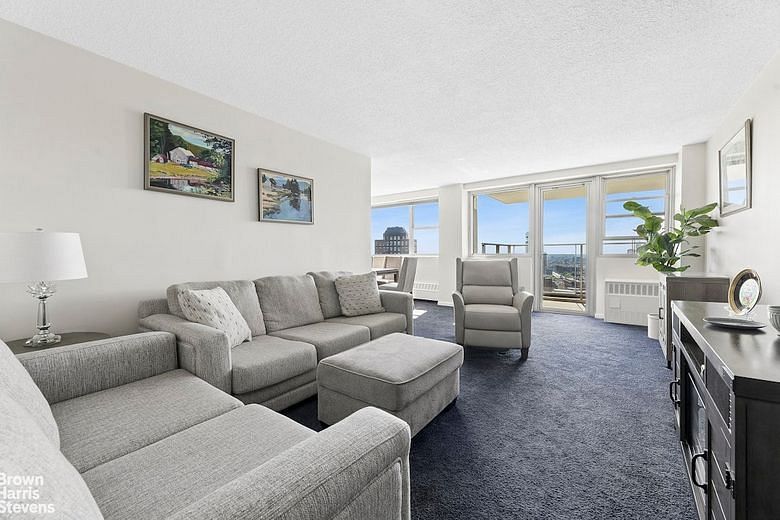 75 Henry Street #29E