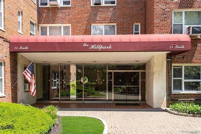 75 S Middle Neck Rd #4H