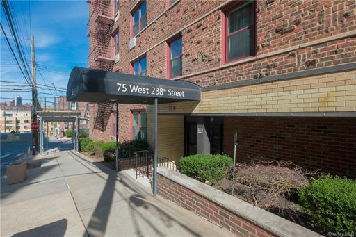 Image 1 of 13 for 75 W 238th Street #6-J in Bronx, NY, 10463