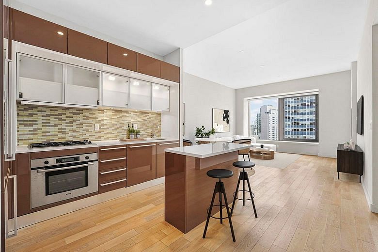 75 Wall Street #32N