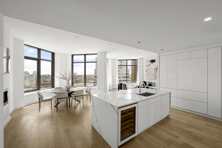 75 Wall Street #PHD2