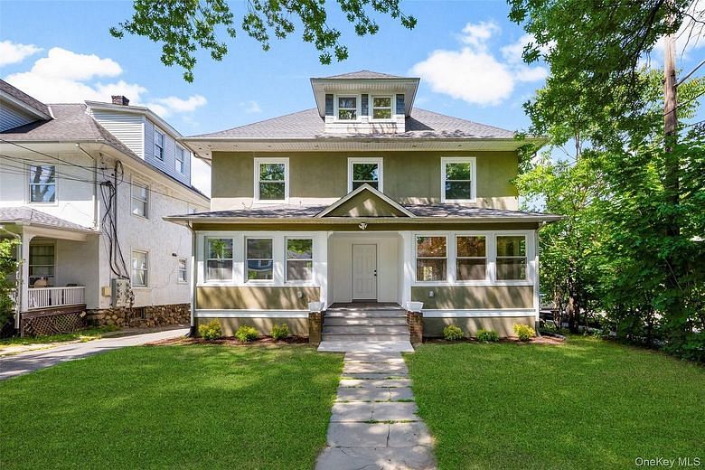 75 Waller Avenue