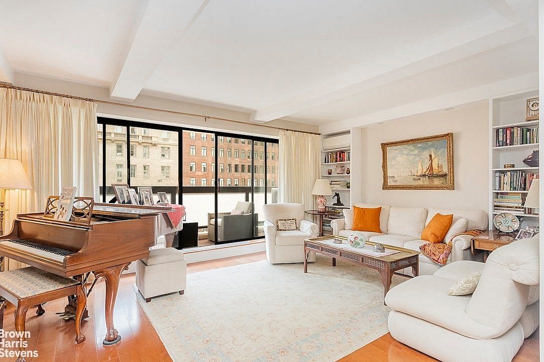 Image 1 of 10 for 750 Park Avenue #12B in Manhattan, New York, NY, 10021