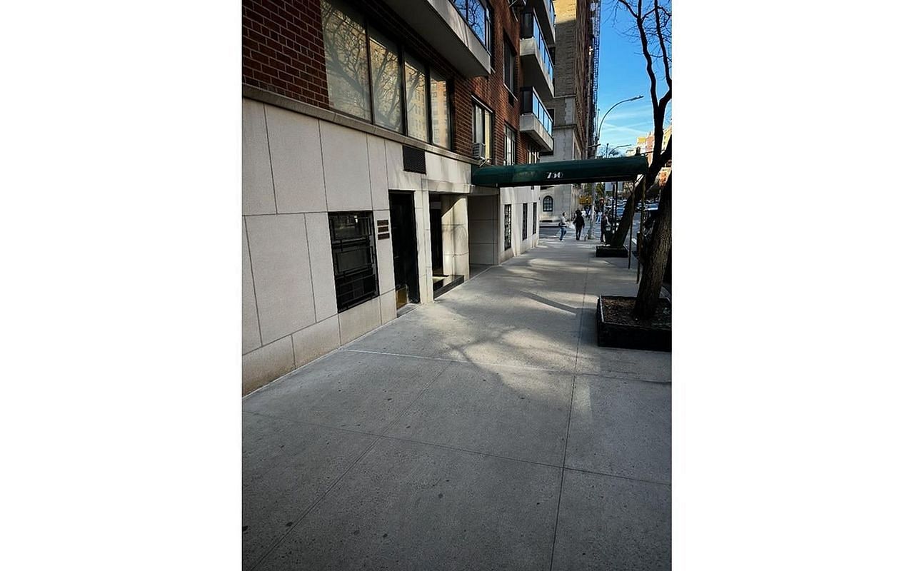 Image 1 of 13 for 750 Park Avenue #1C in Manhattan, New York, NY, 10021