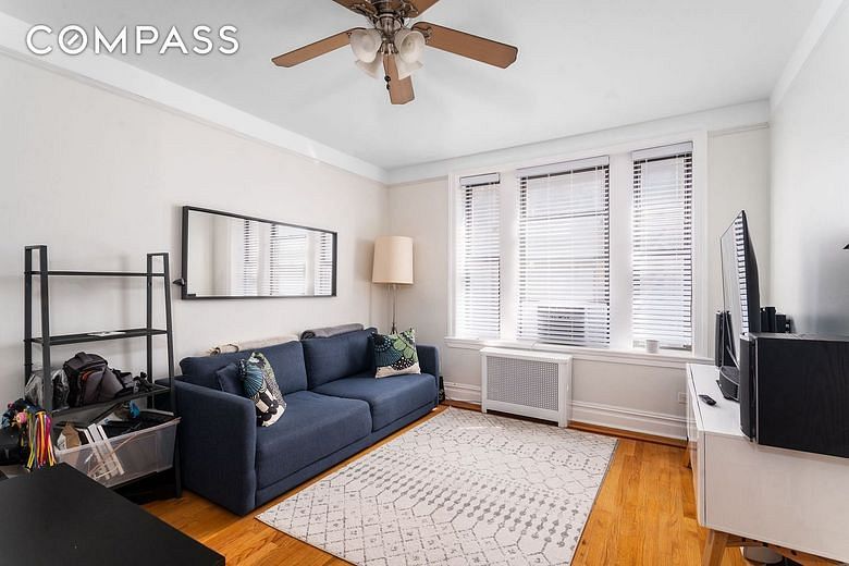 750 Riverside Drive #4E