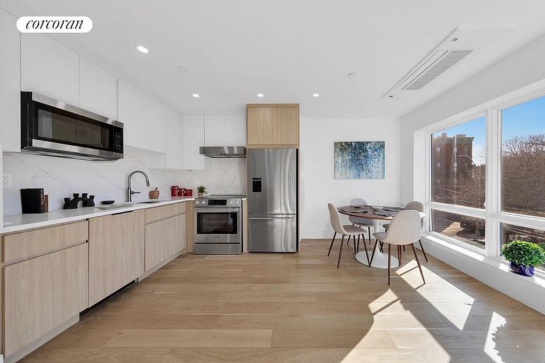 751 Dean Street #4
