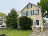 Image 1 of 14 for 7 Taft Ave in Long Island, Hempstead, NY, 11550