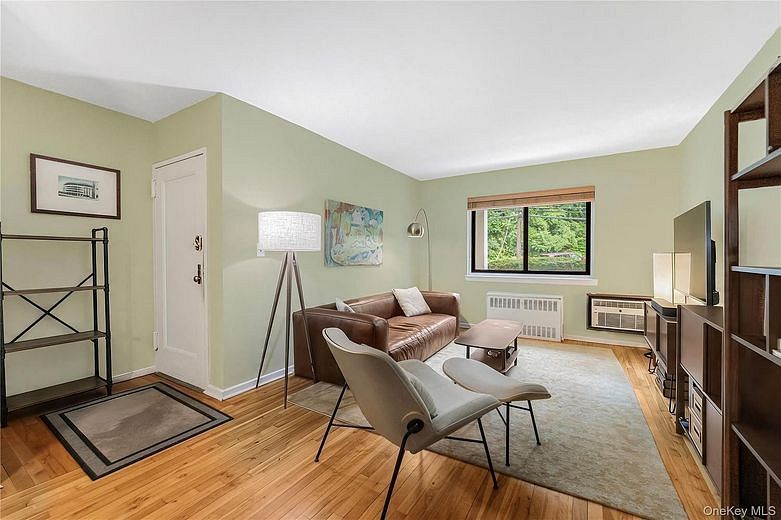 757 Hillside Avenue #A1