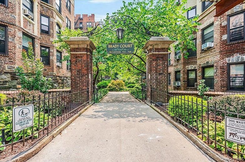 758 Brady Avenue #214