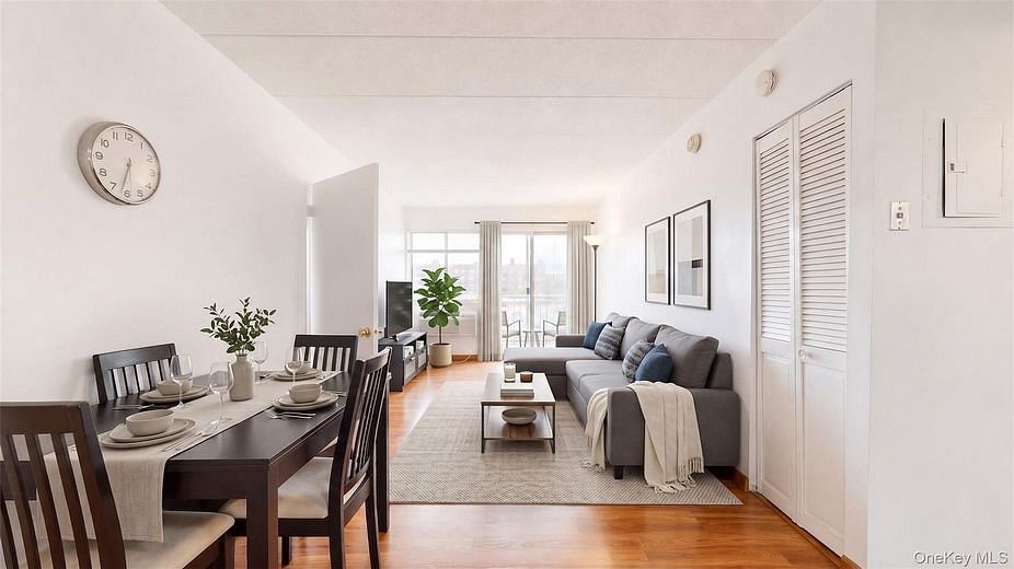 76-01 113th Street #6D