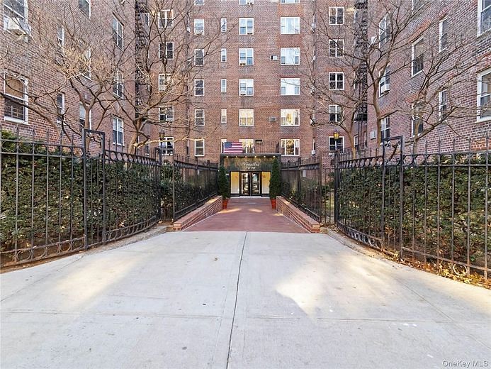 76-10 34th Avenue #1O