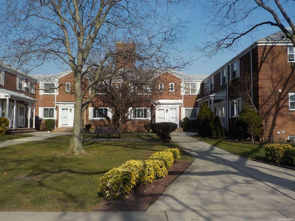 Image 1 of 11 for 76-35 Commowealth Boulevard #C-2 in Long Island, Bellerose, NY, 11426