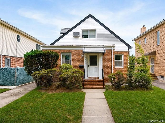 76-53 172nd Street