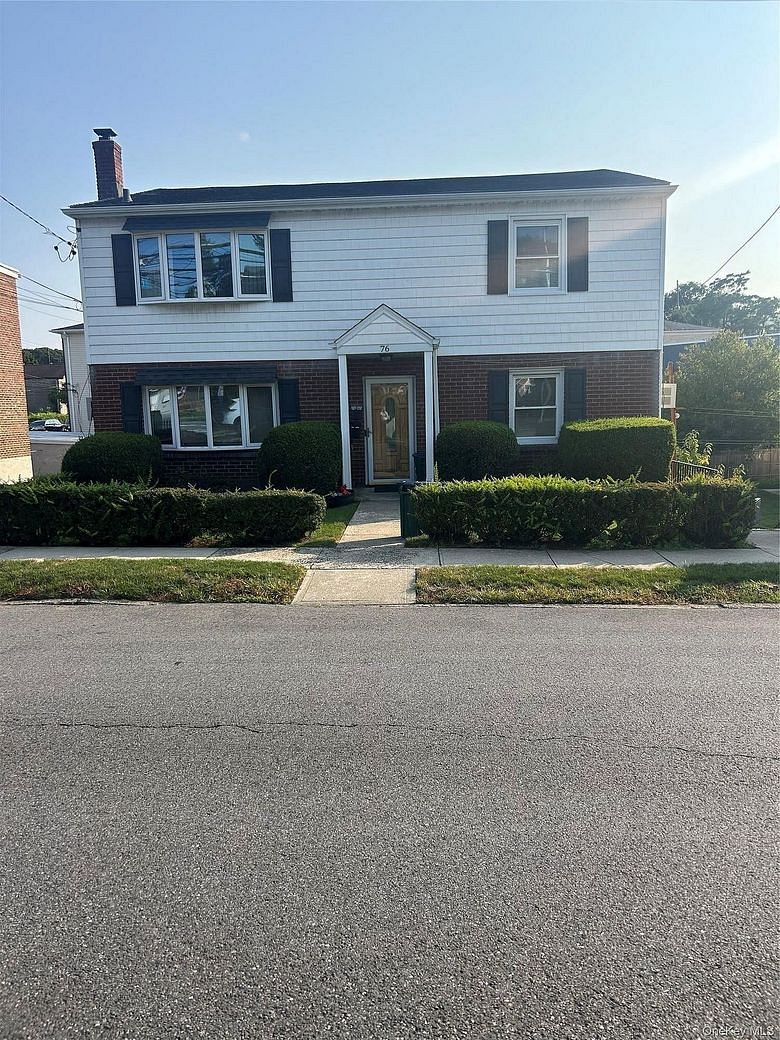76 AKA74 Fortfield Avenue