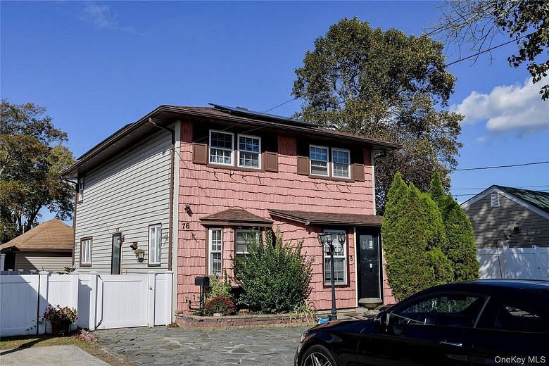 76 E Hollywood Avenue