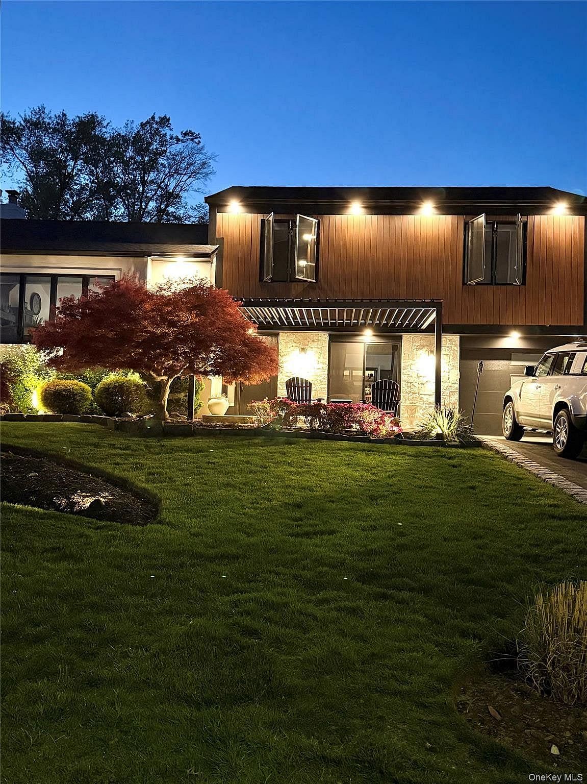 Image 1 of 6 for 76 Kensington Oval in Westchester, New Rochelle, NY, 10805