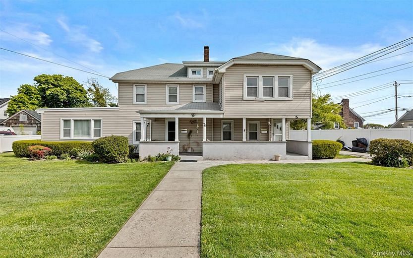 76 Solomon Avenue