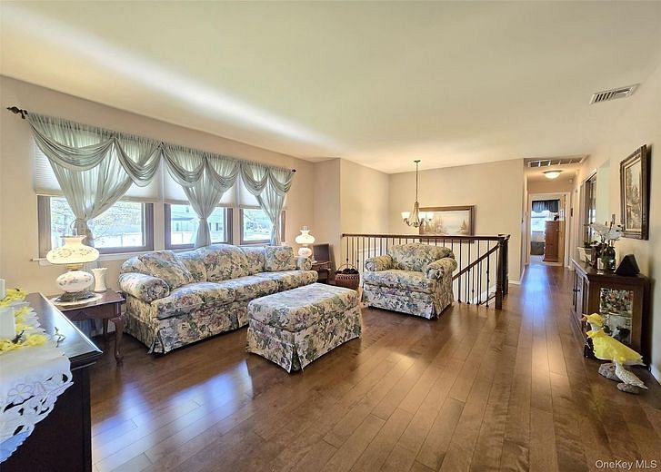 76 Webster Avenue
