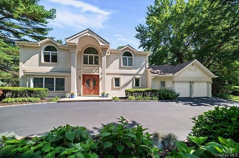 76 Wildwood Drive