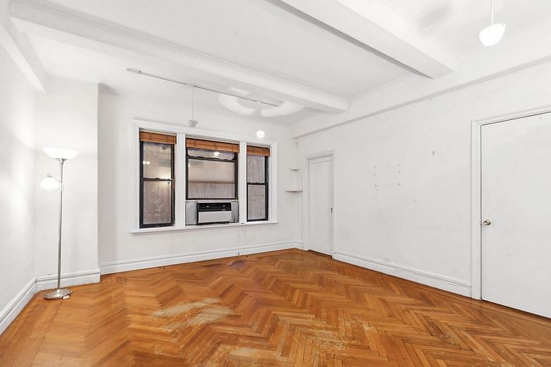 760 West End Avenue #1B