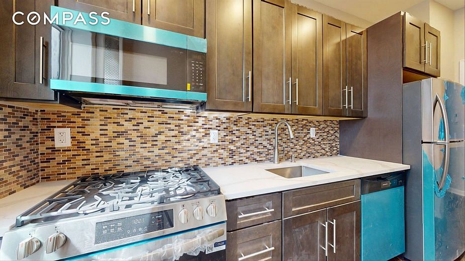 7609 Fourth Avenue #E14