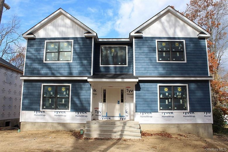 762 Connecticut View Drive