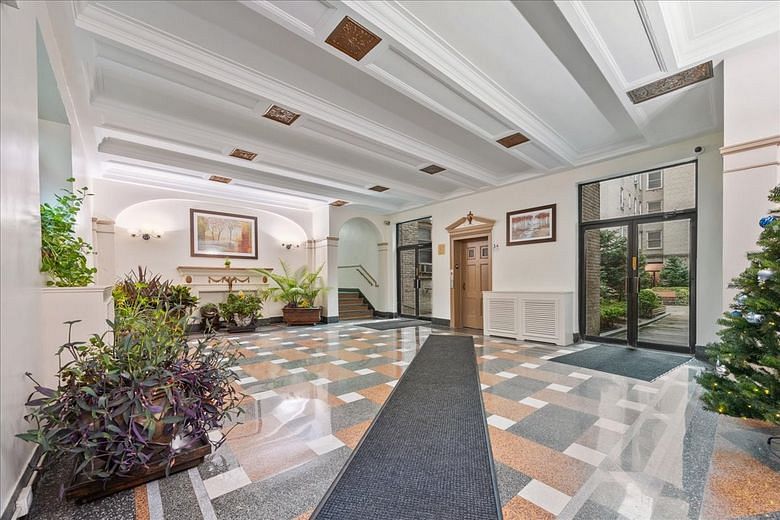 763 Ocean Parkway #4J