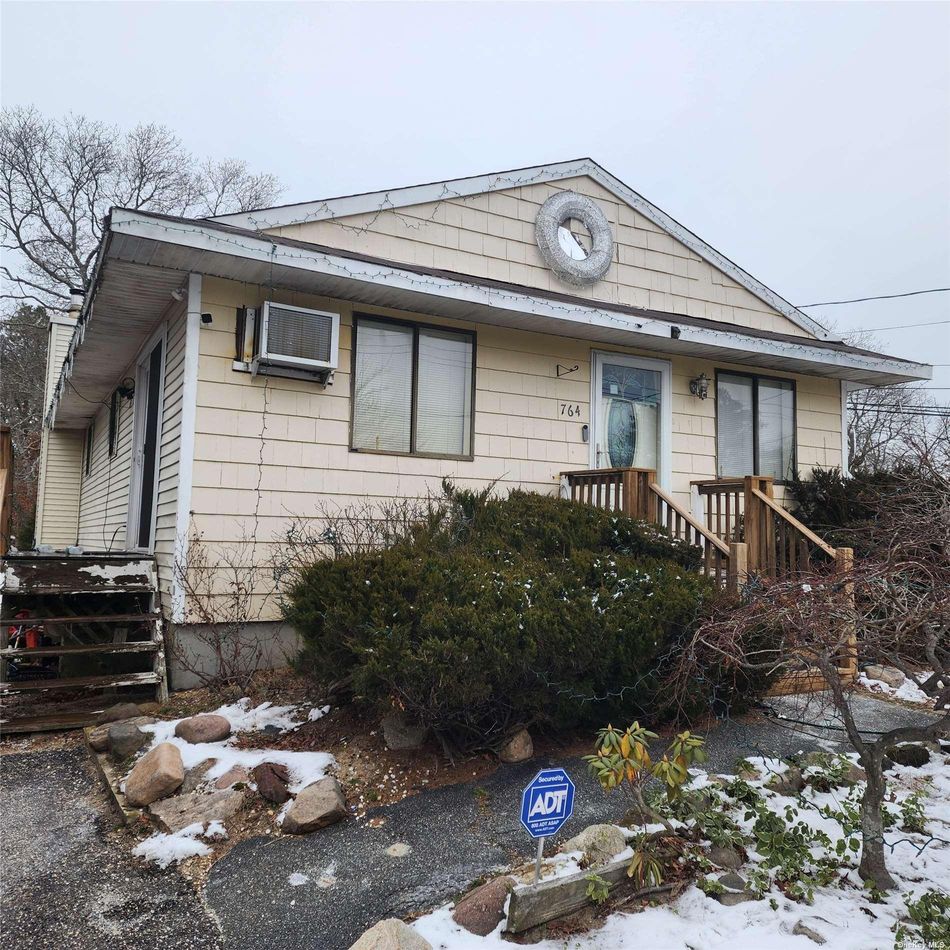 Image 1 of 4 for 764 Flanders Road in Long Island, Riverhead, NY, 11901
