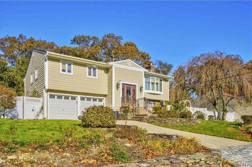 Image 1 of 36 for 5 Cortland Court in Long Island, Huntington Sta, NY, 11746