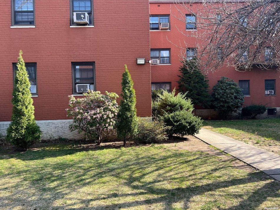 Image 1 of 16 for 77-10 Main Street #3A in Queens, Kew Garden Hills, NY, 11367