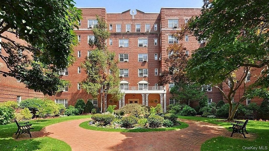 77-15 113th Street #6K