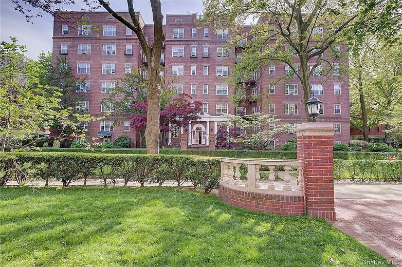 77-34 113th Street #6C