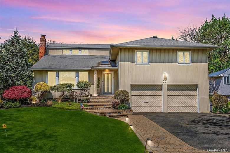 77 Lake Drive