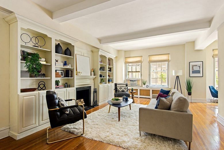 77 Park Avenue #2C