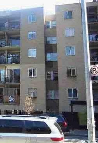 770 Lefferts Avenue #APT3R