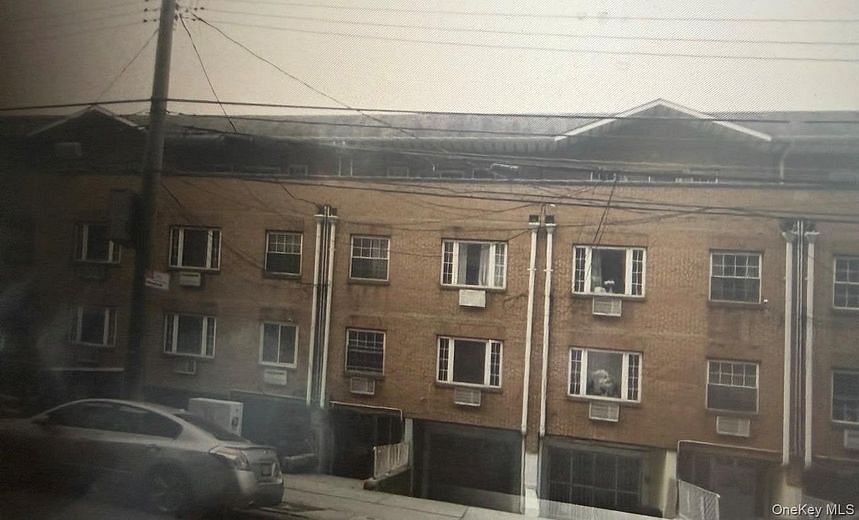 774 Lincoln Avenue