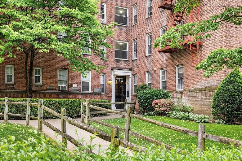 776 Bronx River Road #B41
